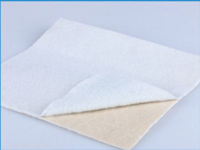 點(diǎn)擊查看詳細(xì)信息<br>標(biāo)題：復(fù)合土工膜 閱讀次數(shù)：4480